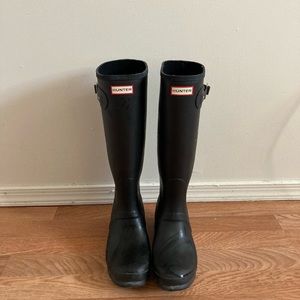 Hunter Rubber Tall Black Boots Size 10